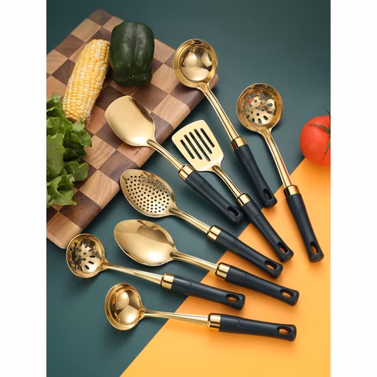 Ustensile de cuisine de base en gros en acier inoxydable éplucheur de légumes ustensile de presse à ail avec poignée ergonomique